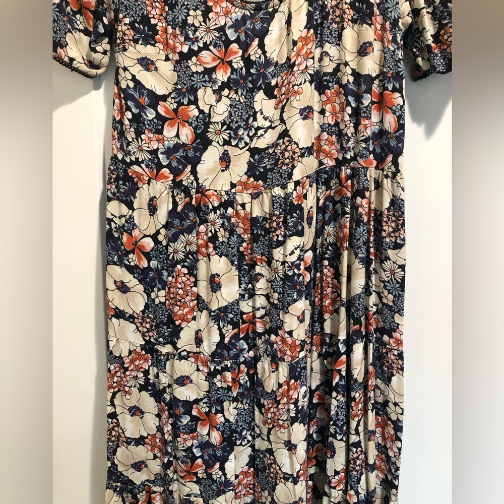 NATURAL LIFE Floral Maxi Dress - Navy and Cream Size small - Picture 3 of 6